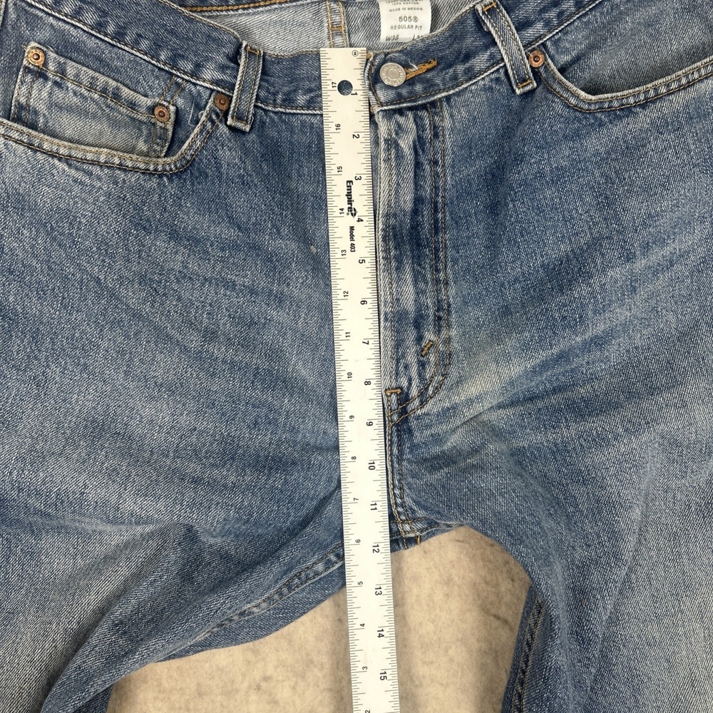 Vintage Levis 505 Jeans Mens 36x32 Blue Regular Fit Straight Leg Y2K Medium Wash - Picture 5 of 8